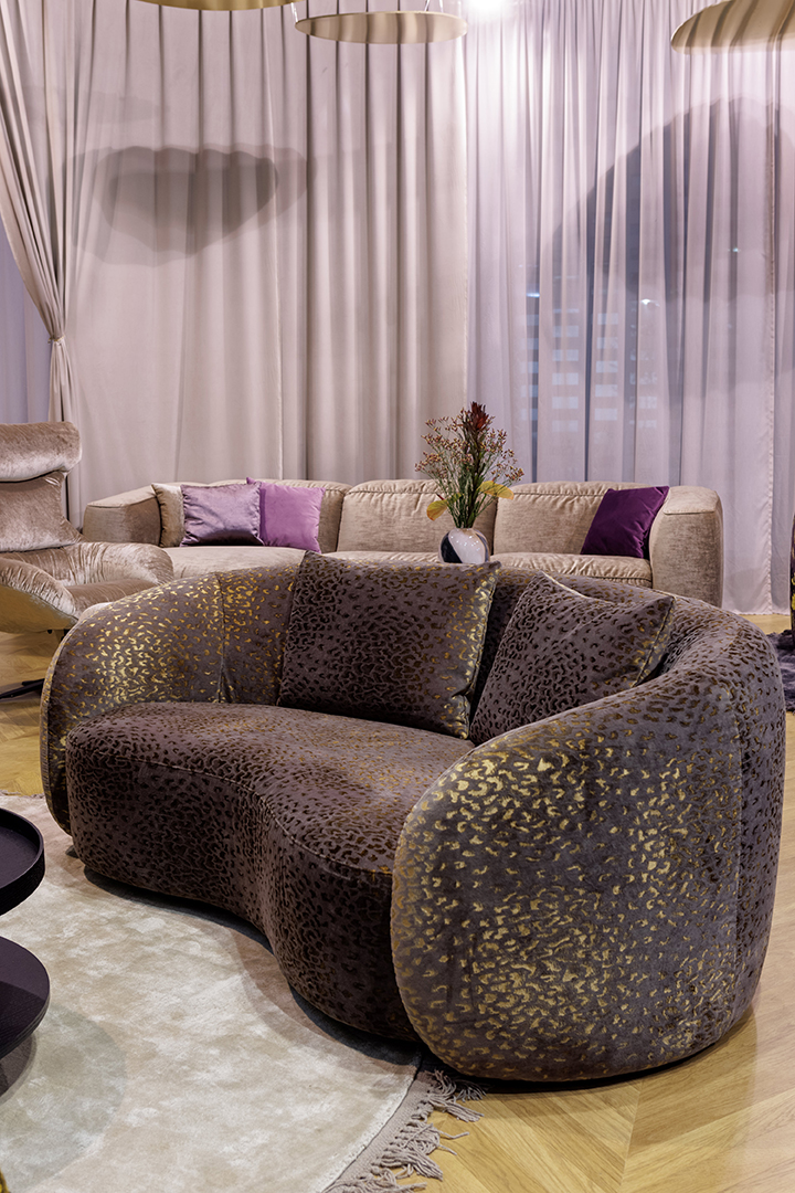 Sofa 2 osobowa - luksusowe kanapy do salonu
